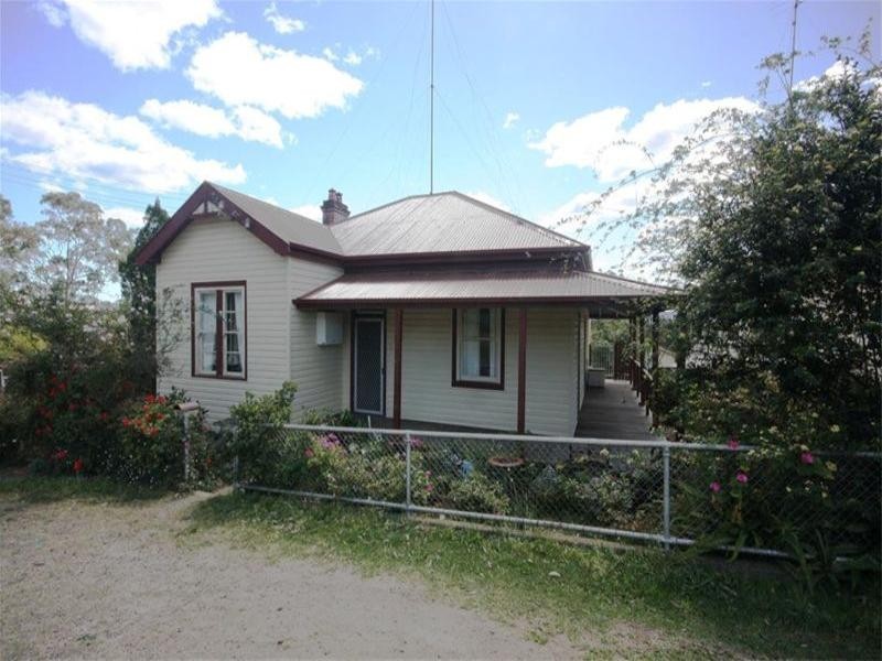 19 Dora Street, Morisset NSW 2264