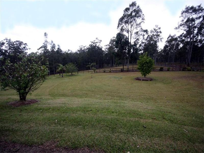 980 Hue Hue Road, Jilliby NSW 2259