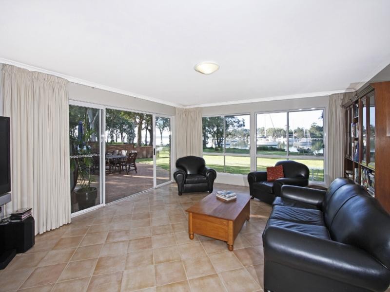 107 Dandaraga Road, Brightwaters NSW 2264