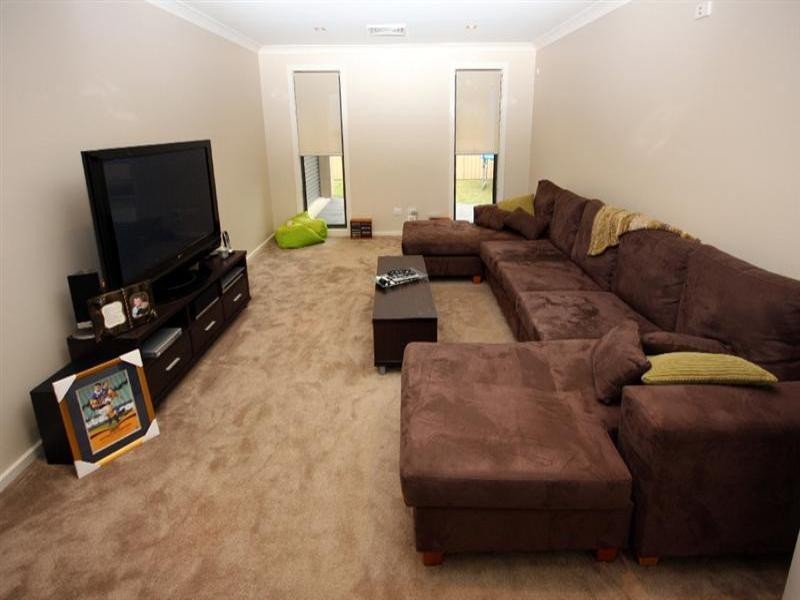 196 Freemans Drive, Morisset NSW 2264