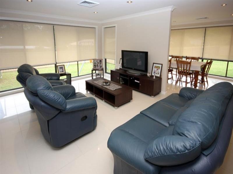 196 Freemans Drive, Morisset NSW 2264