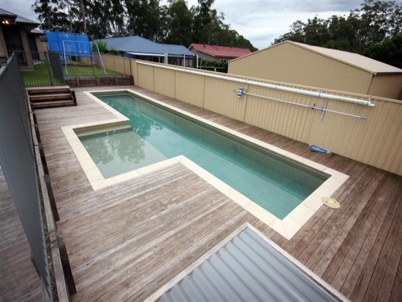 196 Freemans Drive, Morisset NSW 2264