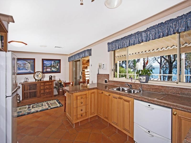 25 Marina Road, Bonnells Bay NSW 2264