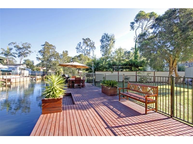 20 Wingfield Street, Windermere Park NSW 2264