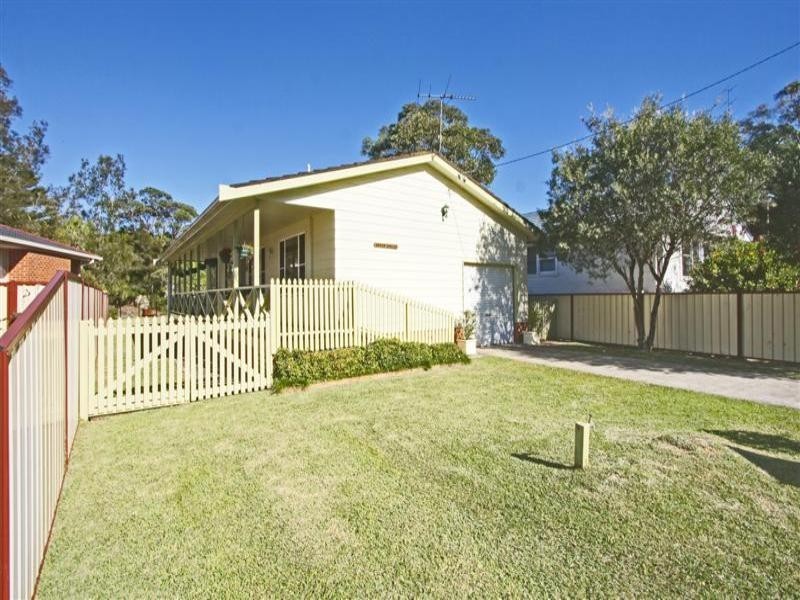 20 Wingfield Street, Windermere Park NSW 2264