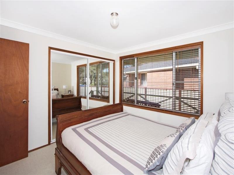 20 Wingfield Street, Windermere Park NSW 2264