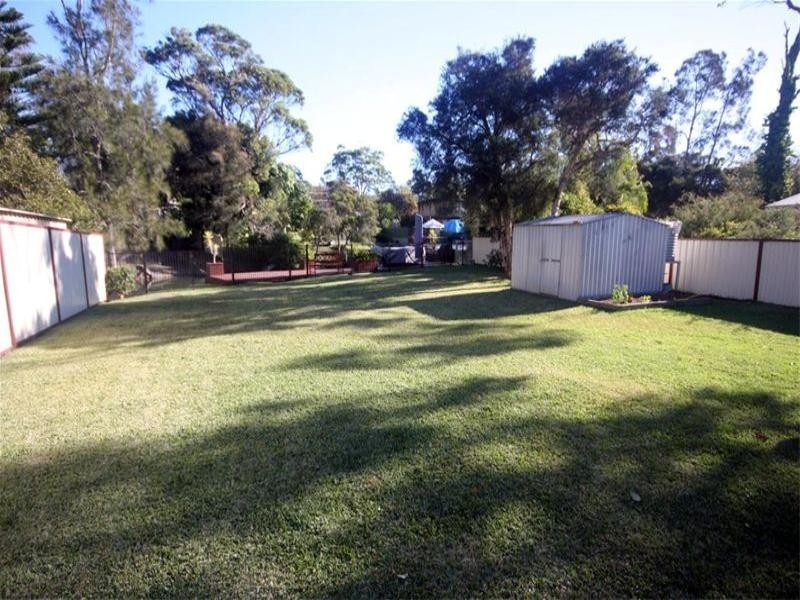20 Wingfield Street, Windermere Park NSW 2264