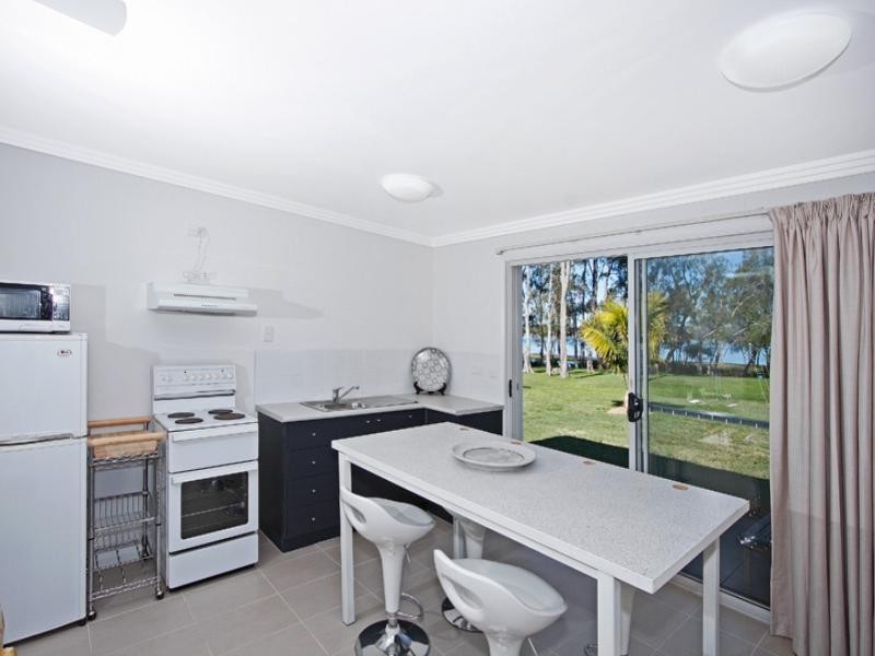98 Stingaree Point Drive, Dora Creek NSW 2264