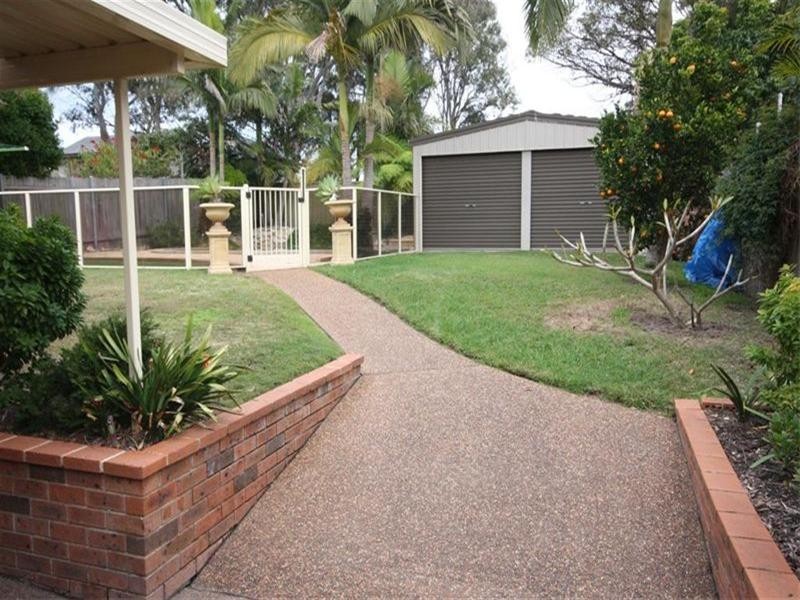 12 Dandaraga Road, Brightwaters NSW 2264