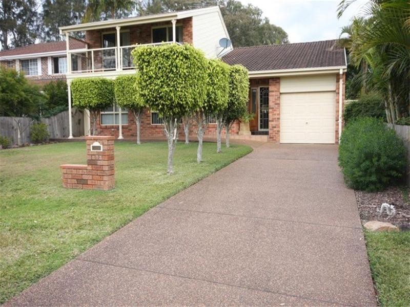 12 Dandaraga Road, Brightwaters NSW 2264