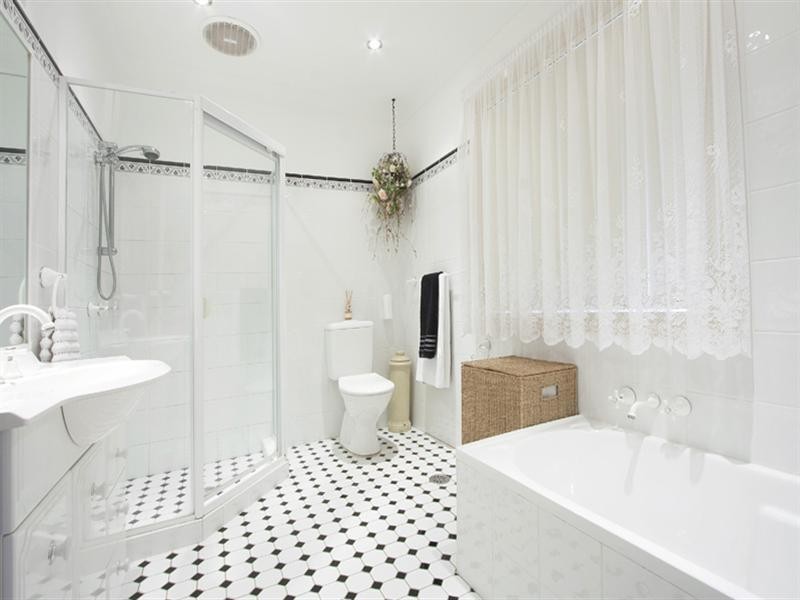 1/15 Queen Street, Balcolyn NSW 2264