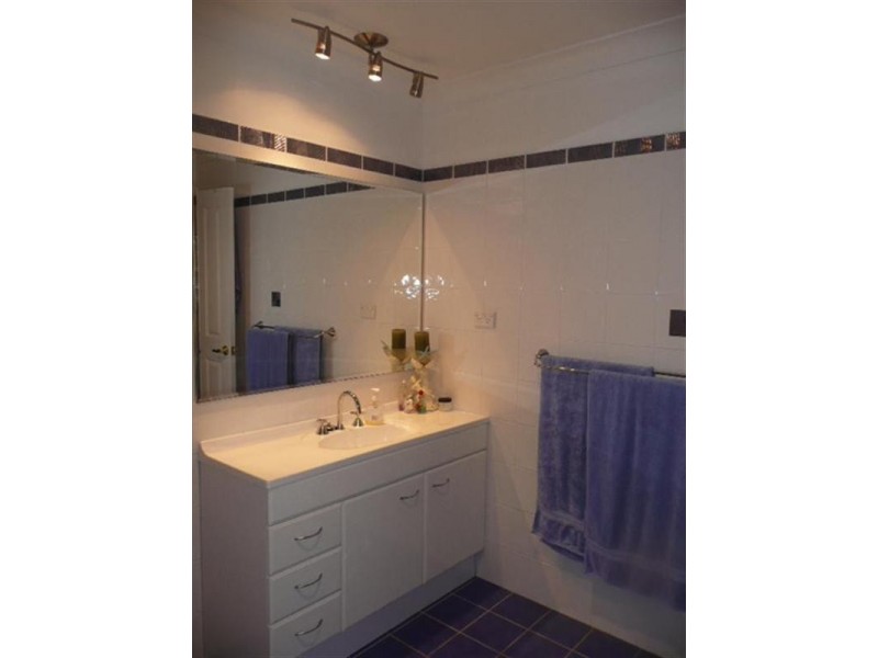 17 Hervey Street, Windermere Park NSW 2264