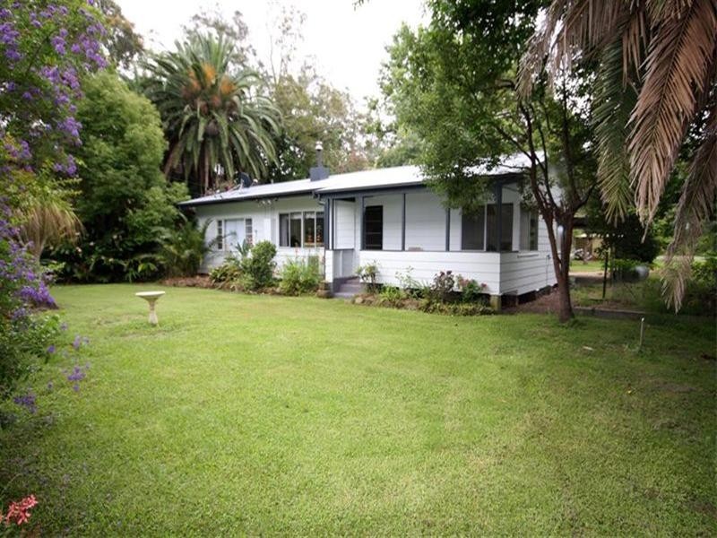 174 Dora Street, Dora Creek NSW 2264