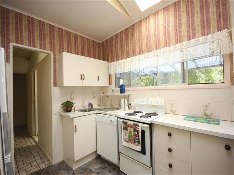 174 Dora Street, Dora Creek NSW 2264