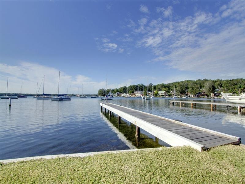 95 Sunshine Parade, Sunshine NSW 2264