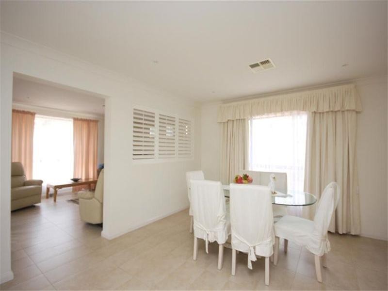 32 Trinity Point Drive, Morisset Park NSW 2264