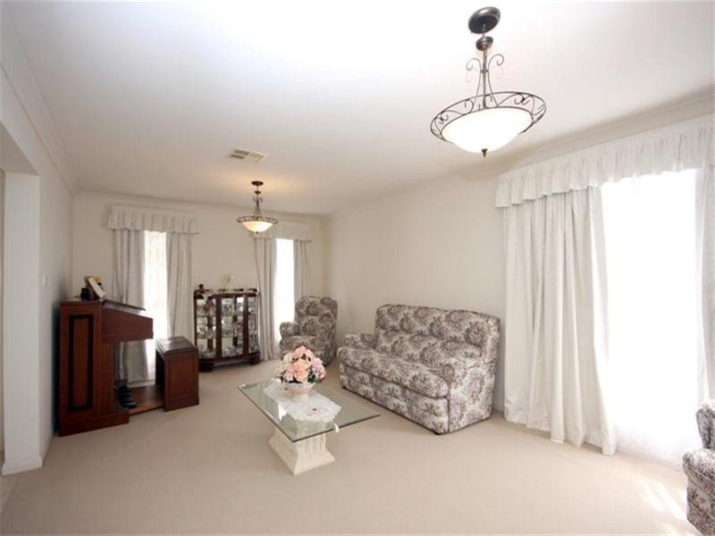 32 Trinity Point Drive, Morisset Park NSW 2264