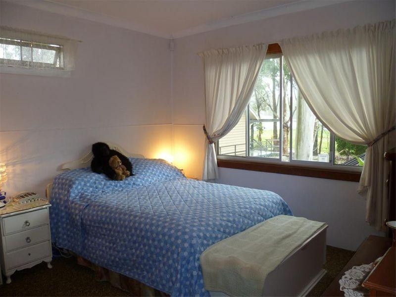 74 Macquarie Street, Morisset NSW 2264