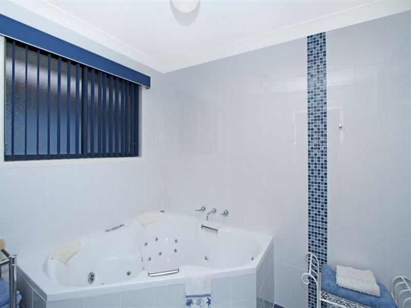 17 Victoria Street, Bonnells Bay NSW 2264