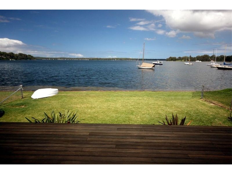 Brightwaters NSW 2264