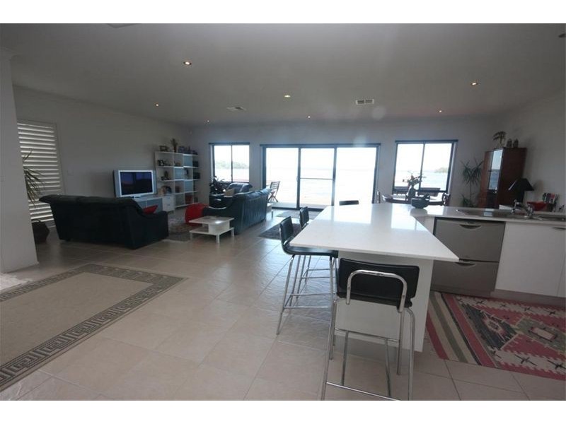 Brightwaters NSW 2264