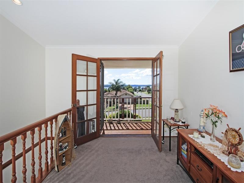 98 Regent Street, Bonnells Bay NSW 2264