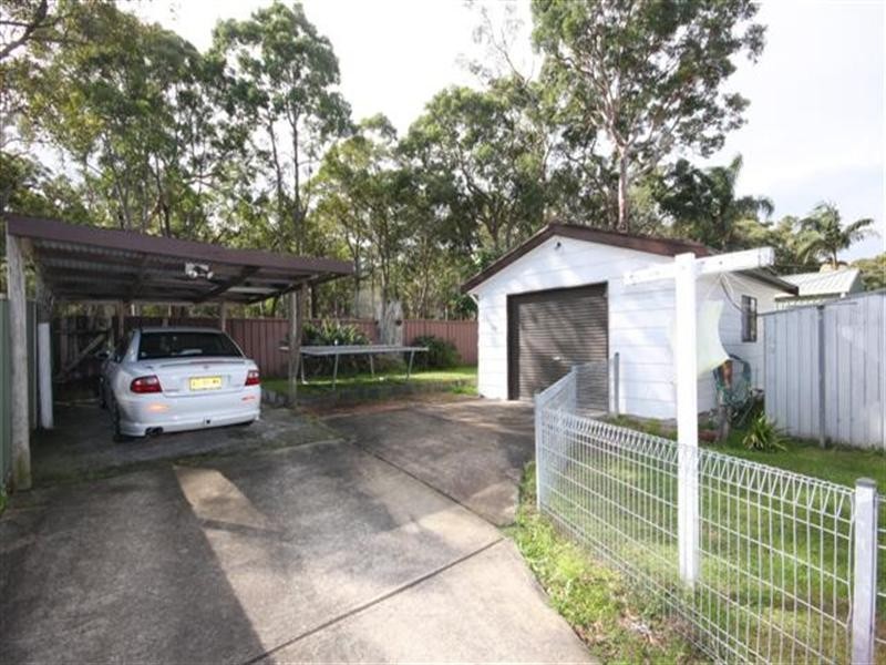 65 Asquith Avenue, Windermere Park NSW 2264