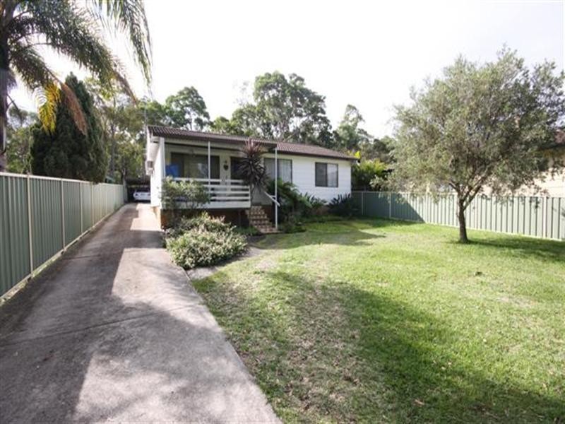 65 Asquith Avenue, Windermere Park NSW 2264
