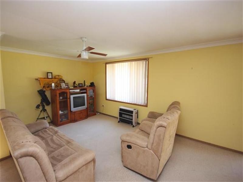 7 Maipoona Road, Mirrabooka NSW 2264