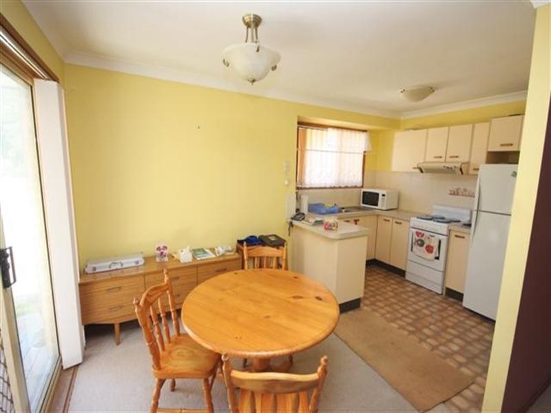 7 Maipoona Road, Mirrabooka NSW 2264