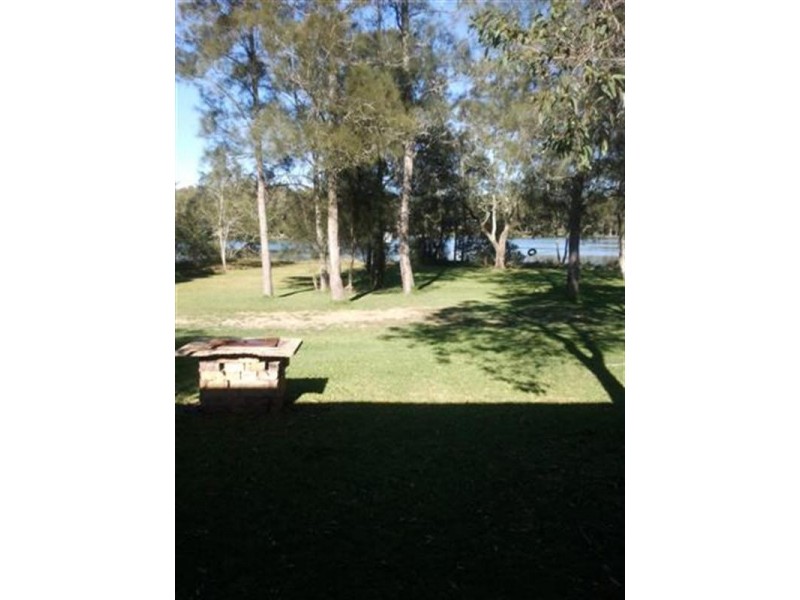 Windermere Park NSW 2264