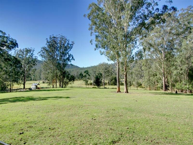 271 Owens Road, Martinsville NSW 2265