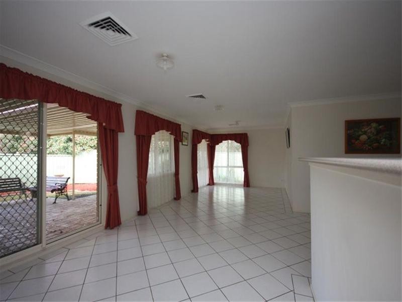 6 Hayward Place, Cooranbong NSW 2265