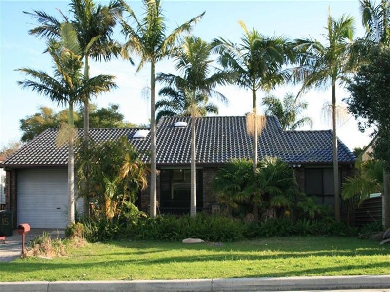 15 Yambo Street, Morisset NSW 2264