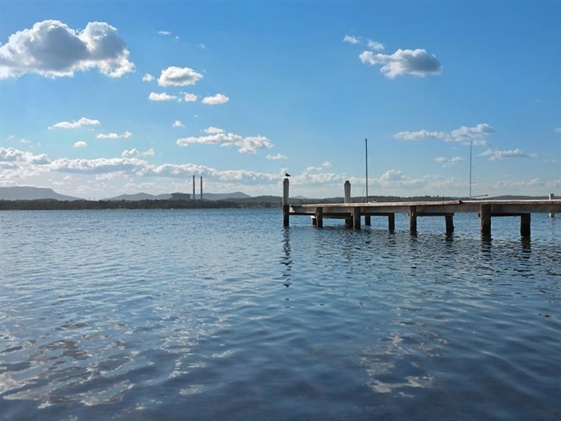 155 Grand Parade, Bonnells Bay NSW 2264