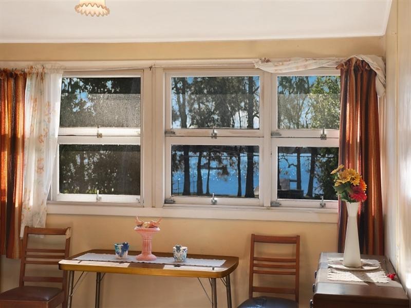 155 Grand Parade, Bonnells Bay NSW 2264