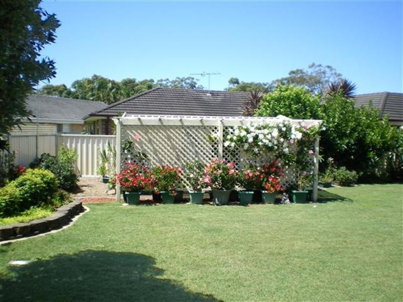37 Bailey Street, Brightwaters NSW 2264