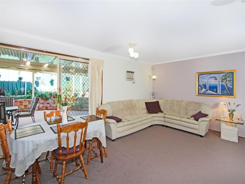 98 Regent Street, Bonnells Bay NSW 2264