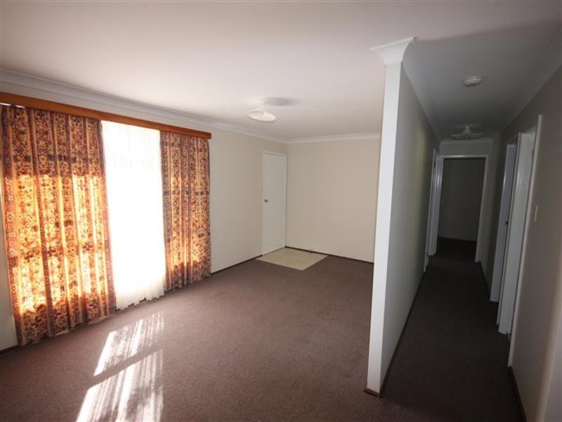 33 Mirrabooka Road, Mirrabooka NSW 2264