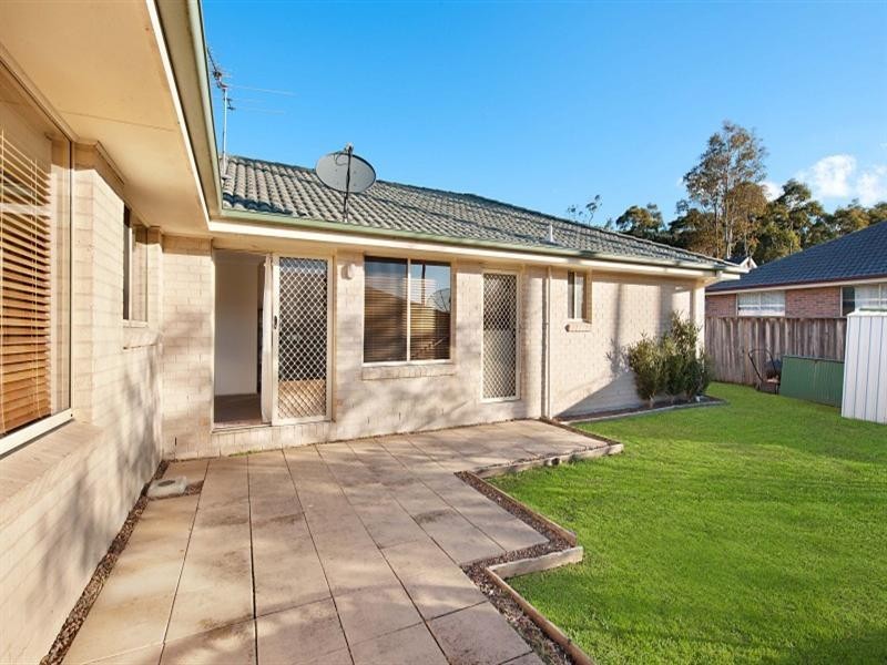 9 Glider Road, Wadalba NSW 2259
