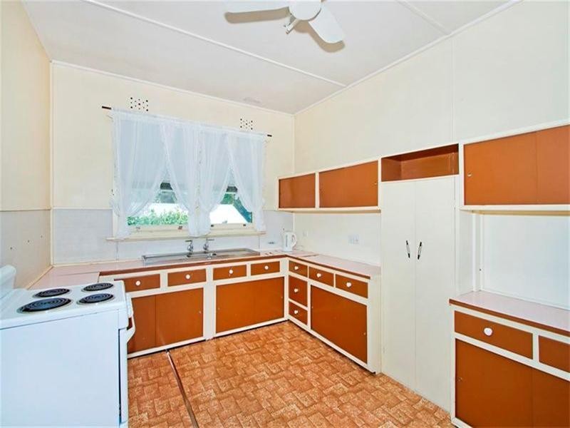 22 Newcastle Street, Morisset NSW 2264