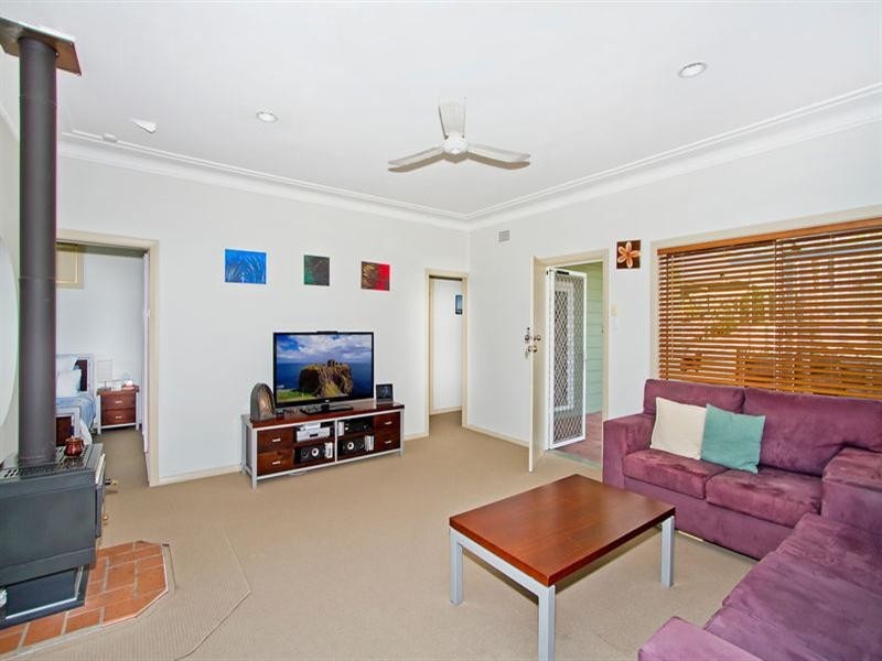 38a Bulgonia Road, Brightwaters NSW 2264