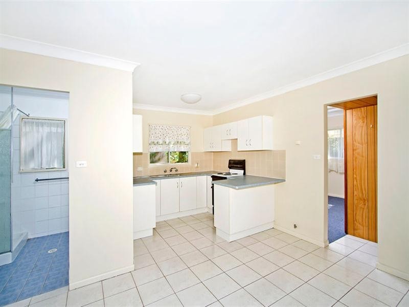 6a Watt Street, Windermere Park NSW 2264