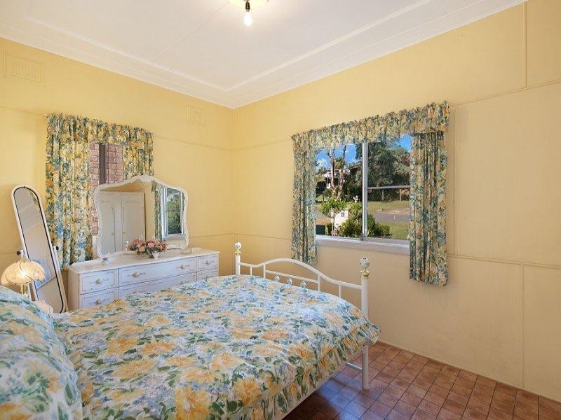 155 Grand Parade, Bonnells Bay NSW 2264