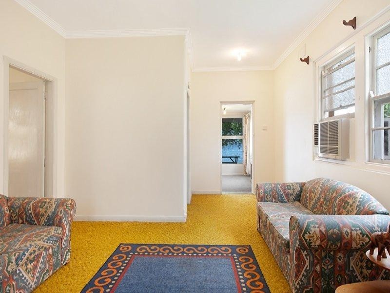 87 Beach Parade, Silverwater NSW 2264