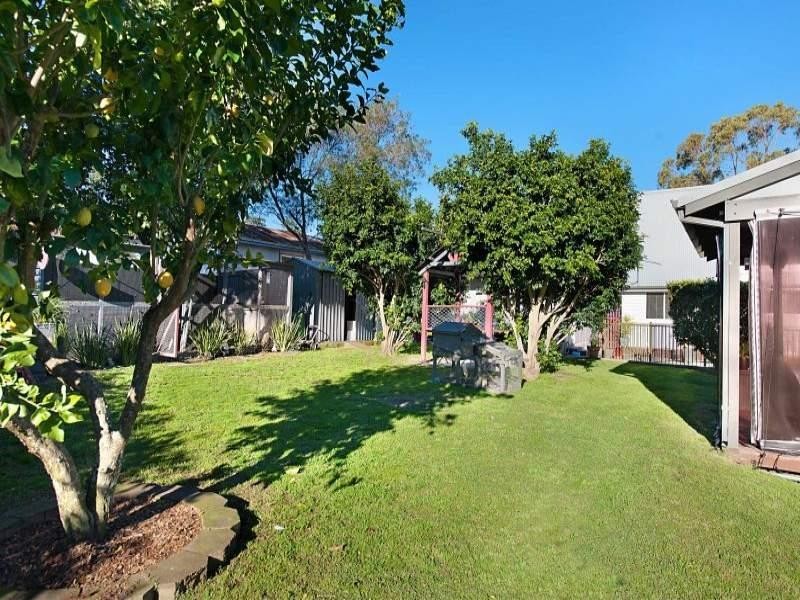 7 Fassifern Street, Morisset NSW 2264