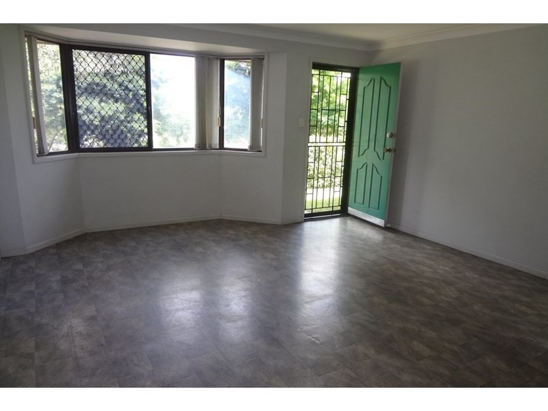 26 Dove Tree Crescent, Sinnamon Park QLD 4073