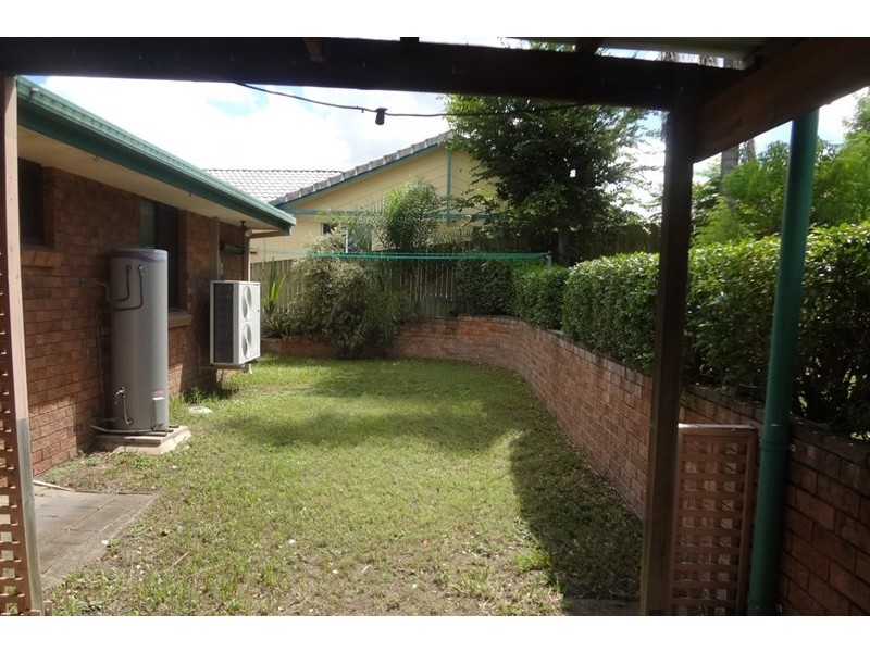 26 Dove Tree Crescent, Sinnamon Park QLD 4073