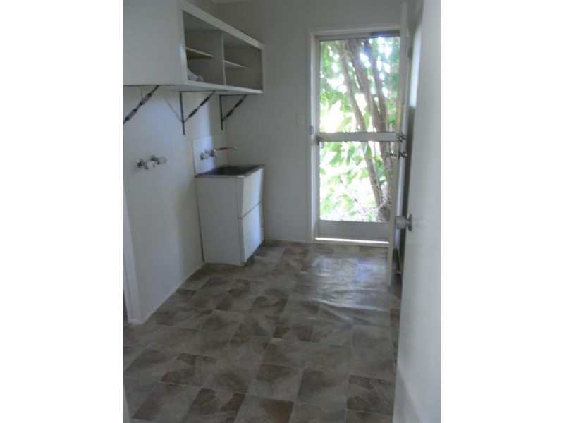 34 Struan Street, Chapel Hill QLD 4069