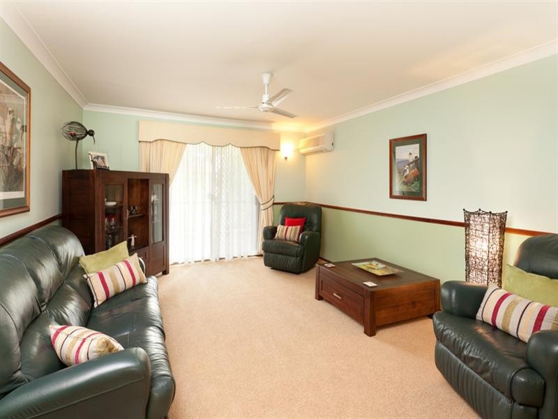 9 callabonna Street, Westlake QLD 4074